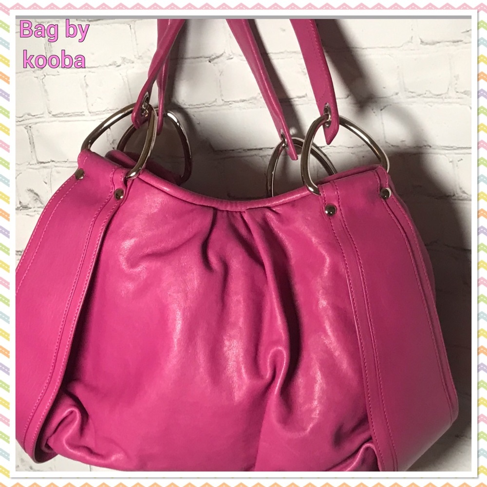 Kooba leather bag very nice color.🤑